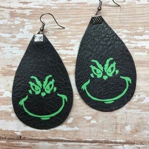 Grinch earring